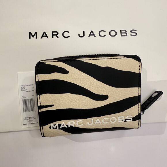 Best Price‼️Marc Jacobs 4F5SMP025S01 Mini Compact Wallet BLACK/WHITE - Picture 6 of 6